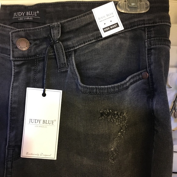 NWT! Judy Blue: Black Destroy and Sewn Hem Cuff Skinny Jeans. Size 11 Length 30 - Picture 3 of 16